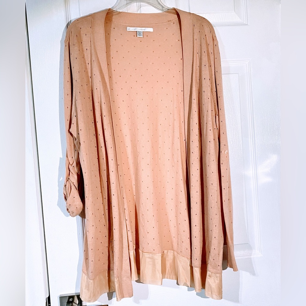LC Lauren Conrad pink cardigan sweater Sz. XL Casual long sleeves roll tab NWOT.
